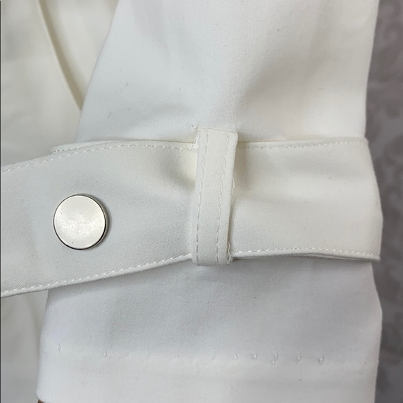 Cream White Trench Coat - Picture 4 of 8